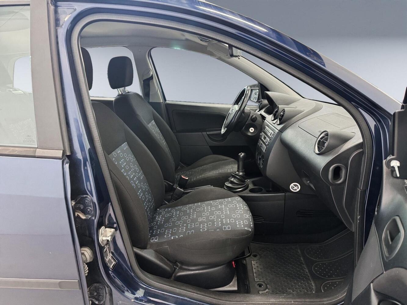 Ford Fiesta vaihtoauto
