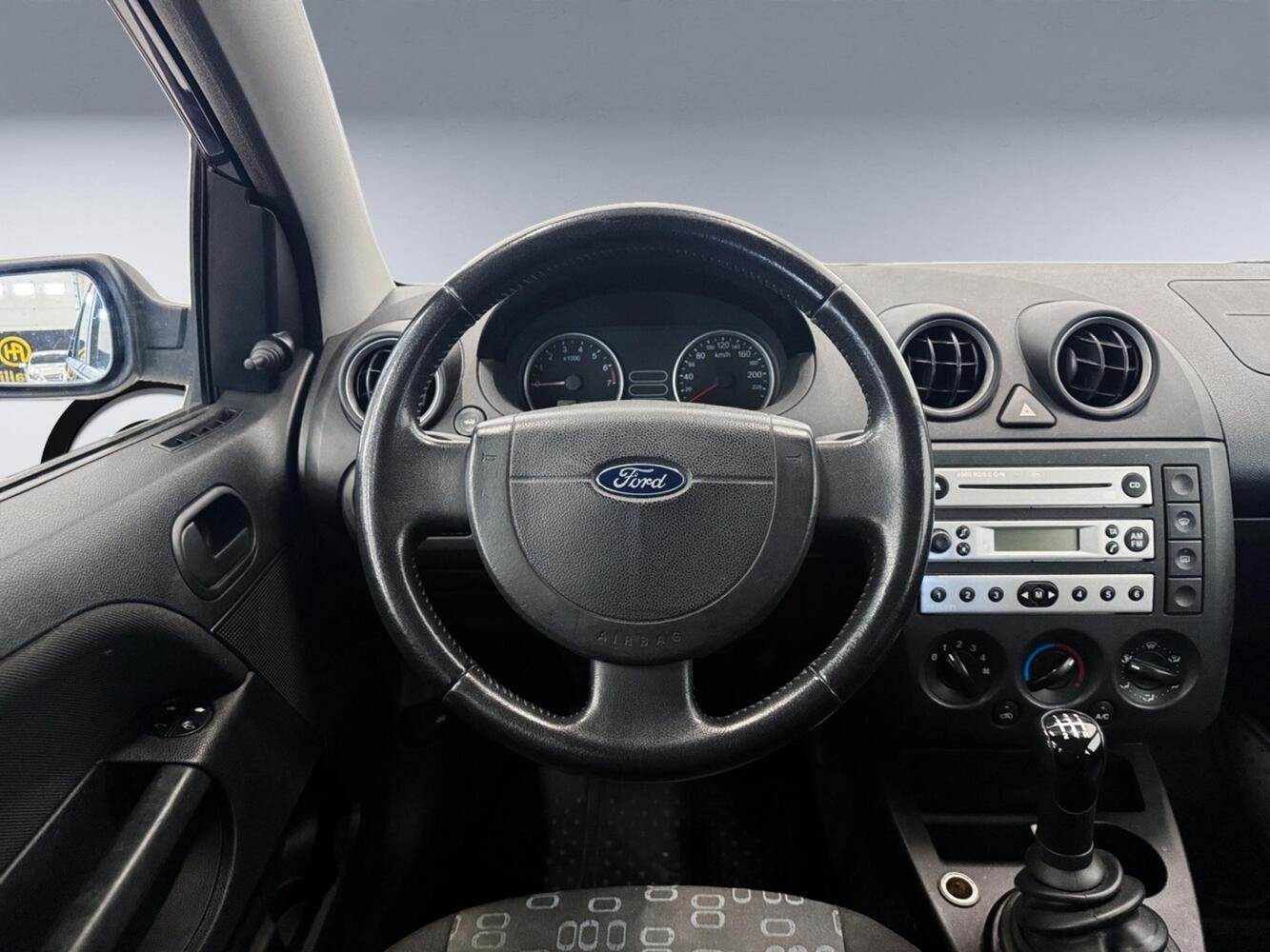Ford Fiesta vaihtoauto
