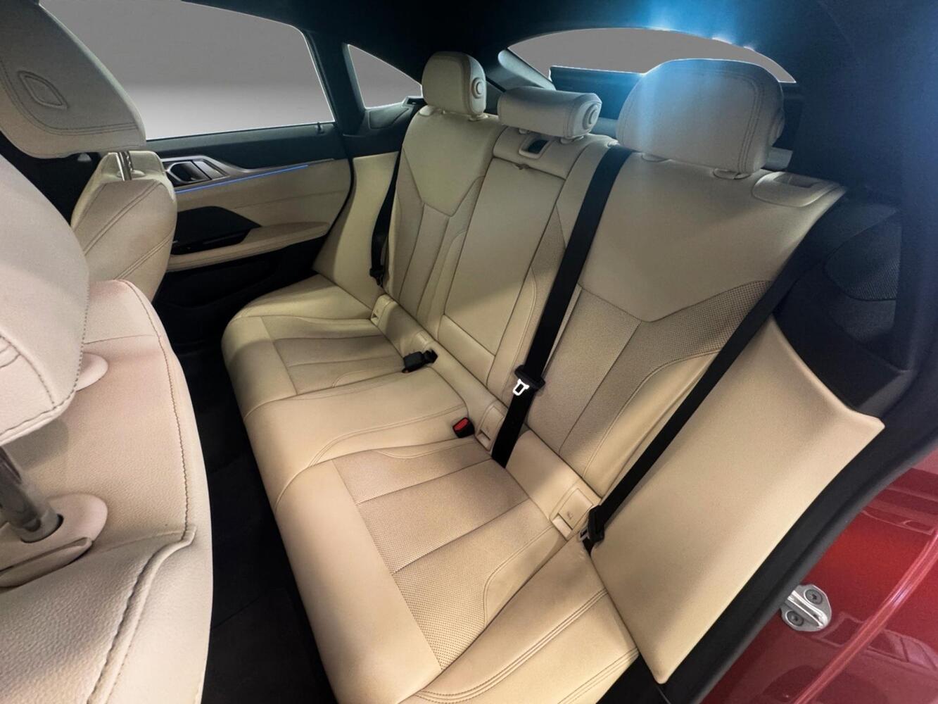 BMW i4 vaihtoauto