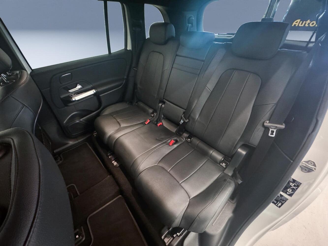 Mercedes-Benz EQB vaihtoauto