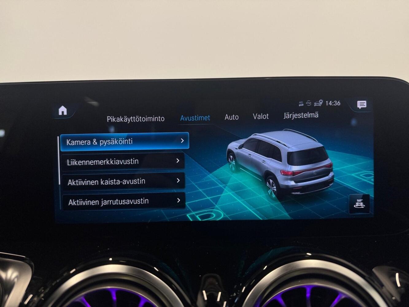 Mercedes-Benz EQB vaihtoauto