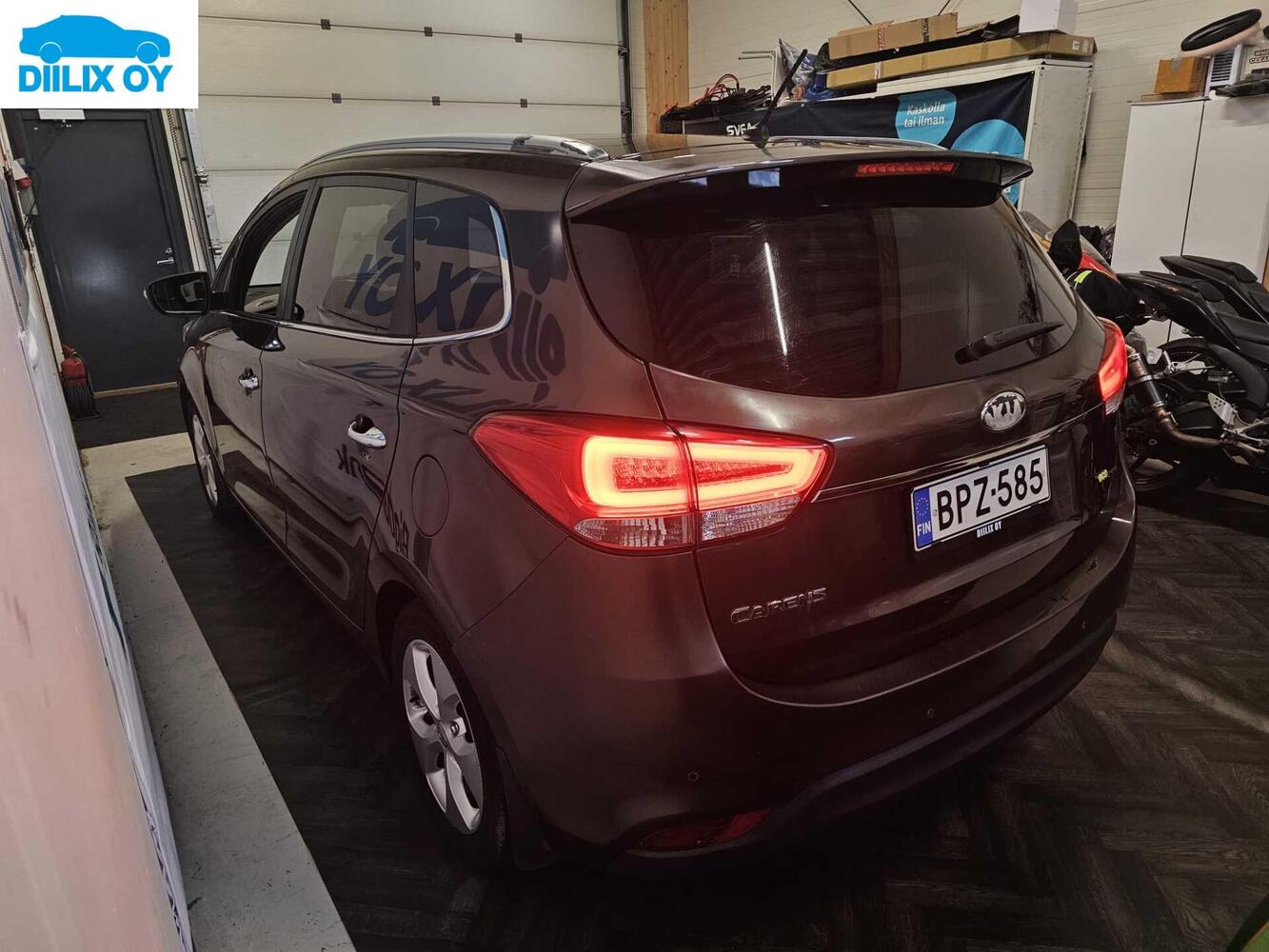 Kia Carens vaihtoauto