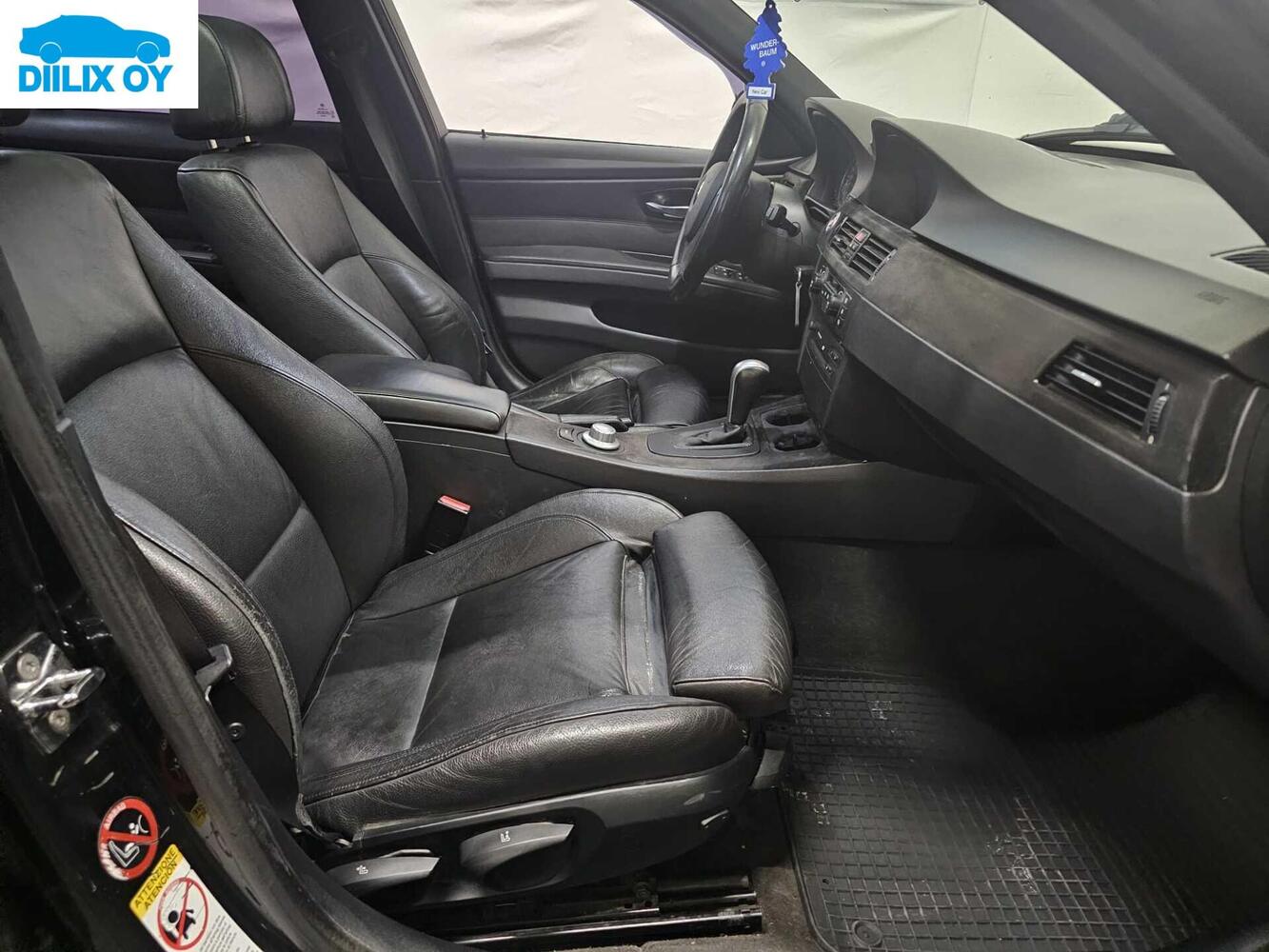 BMW 330 vaihtoauto