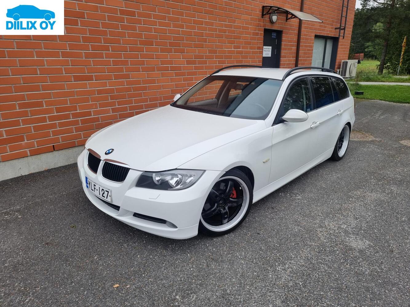 BMW 320 vaihtoauto