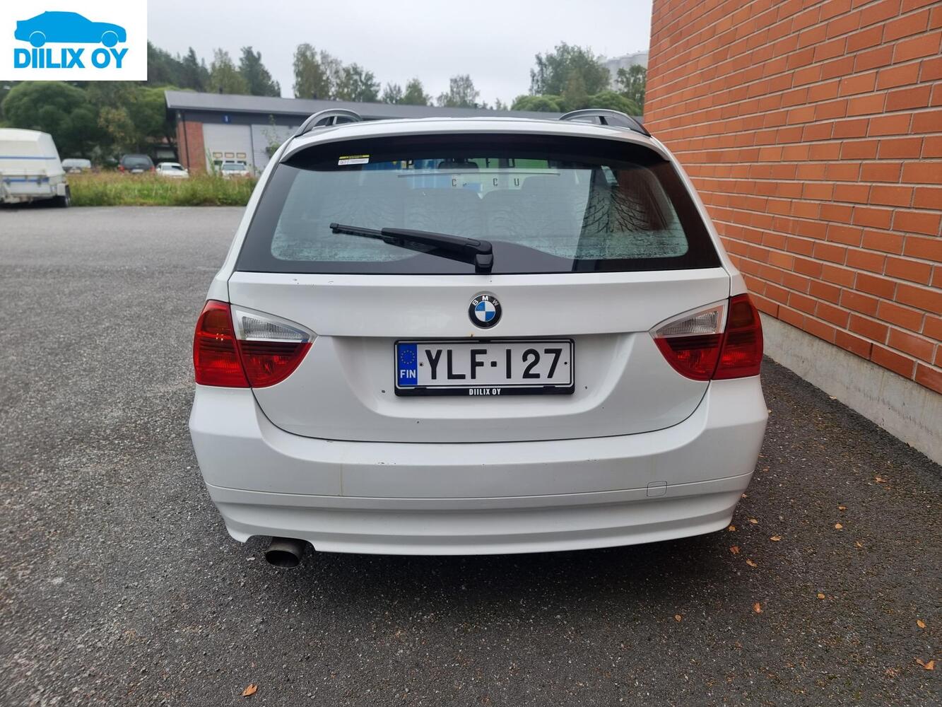 BMW 320 vaihtoauto