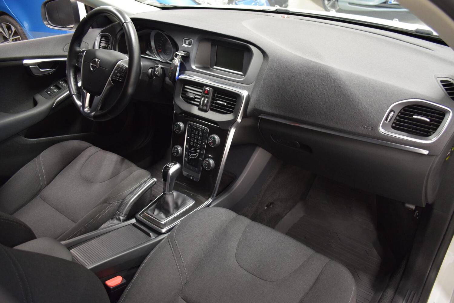 Volvo V40 vaihtoauto
