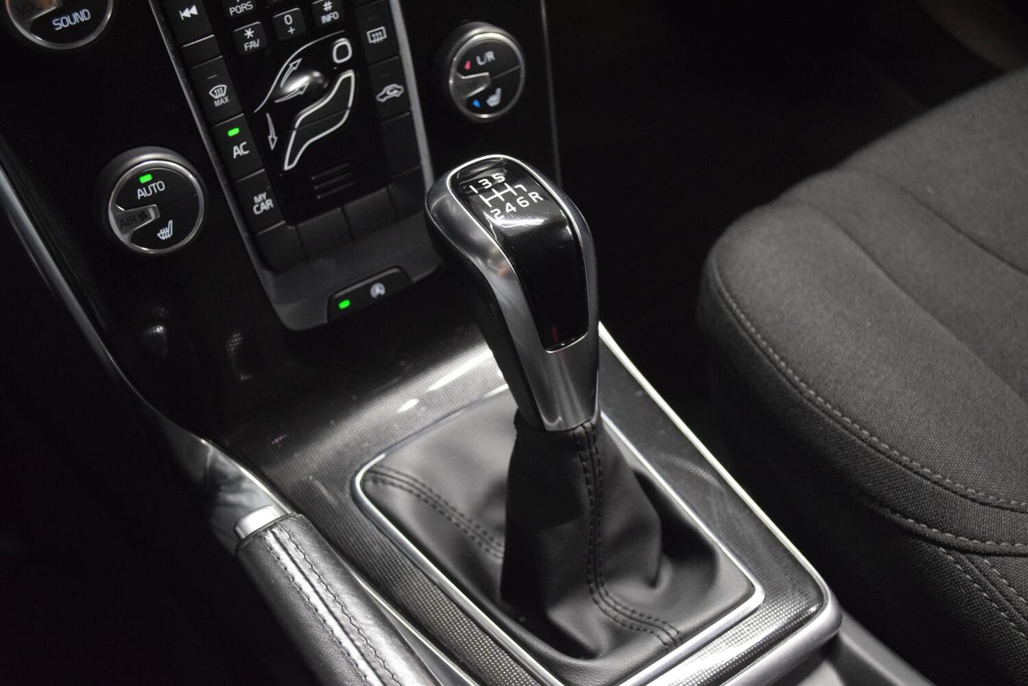 Volvo V40 vaihtoauto