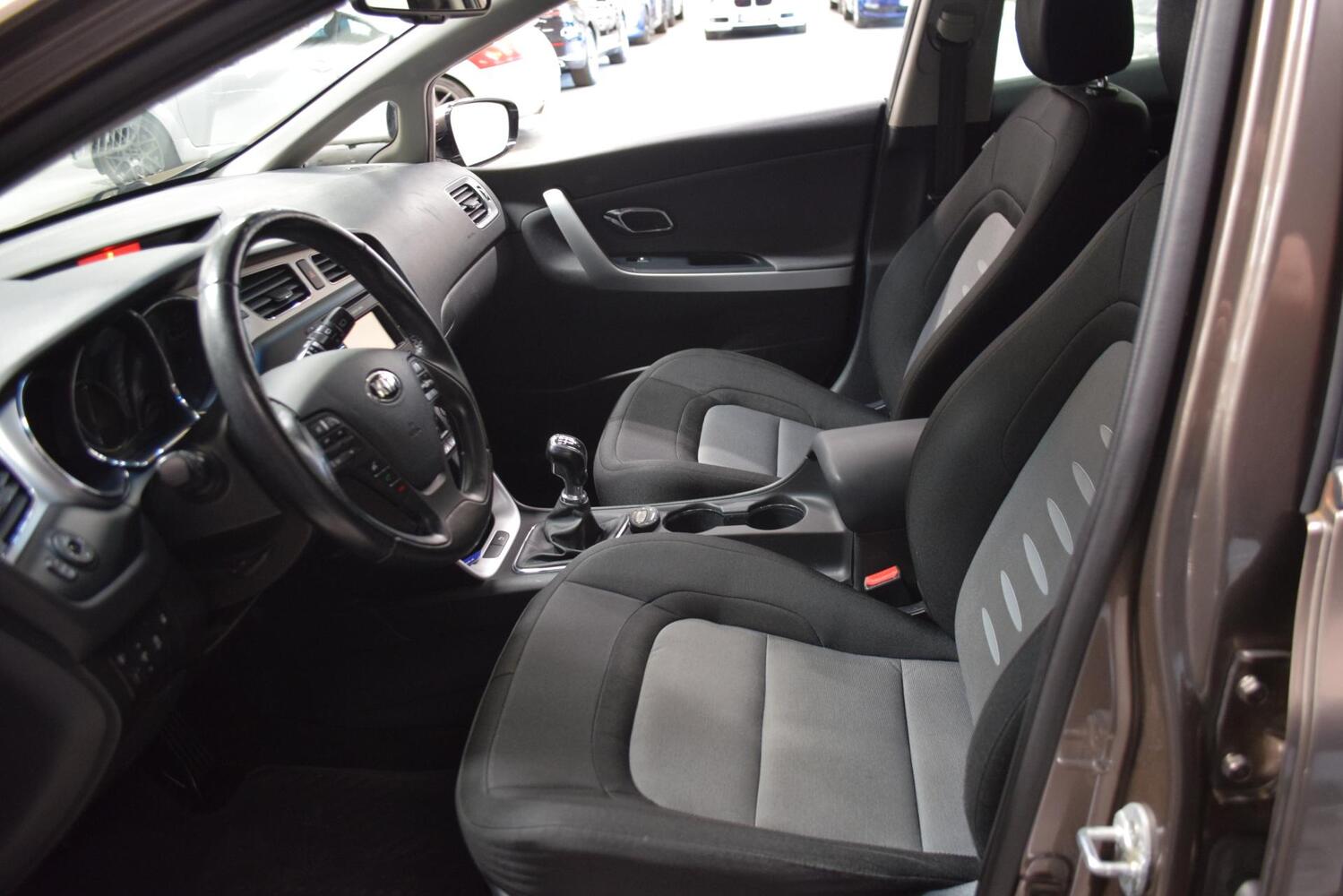 Kia Ceed vaihtoauto