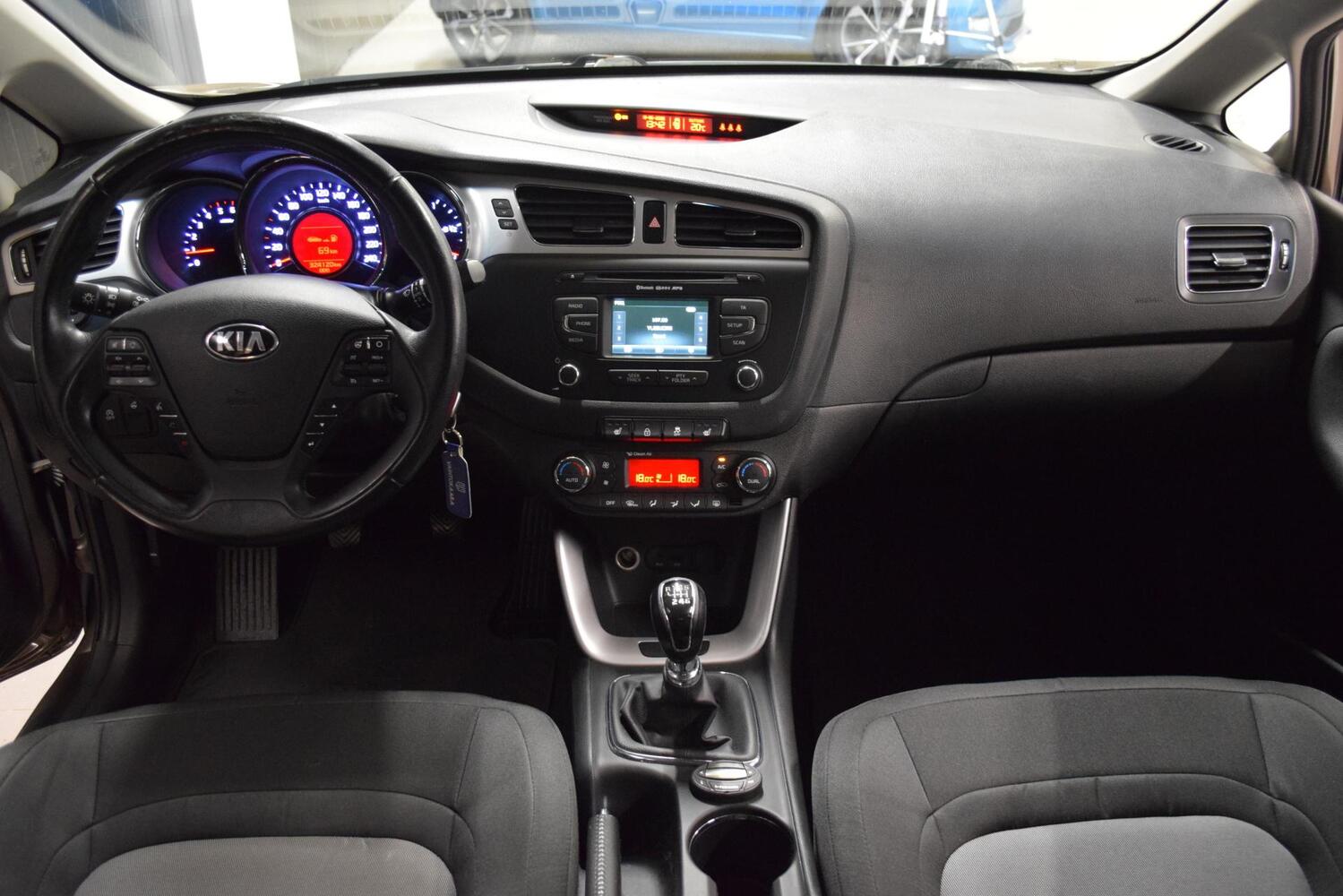 Kia Ceed vaihtoauto