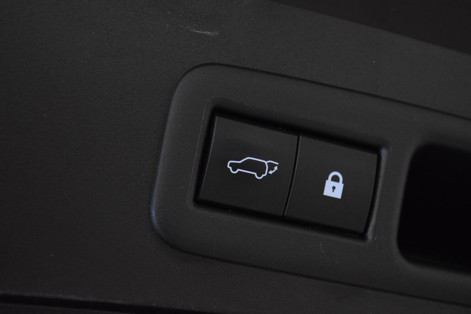 Lexus UX vaihtoauto