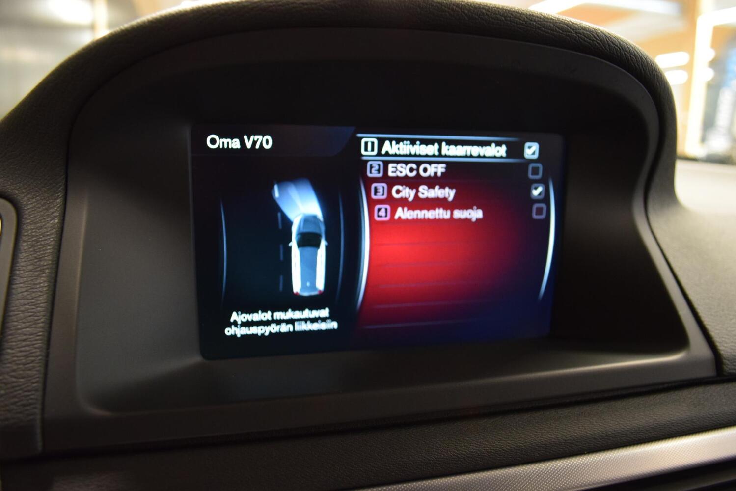 Volvo V70 vaihtoauto