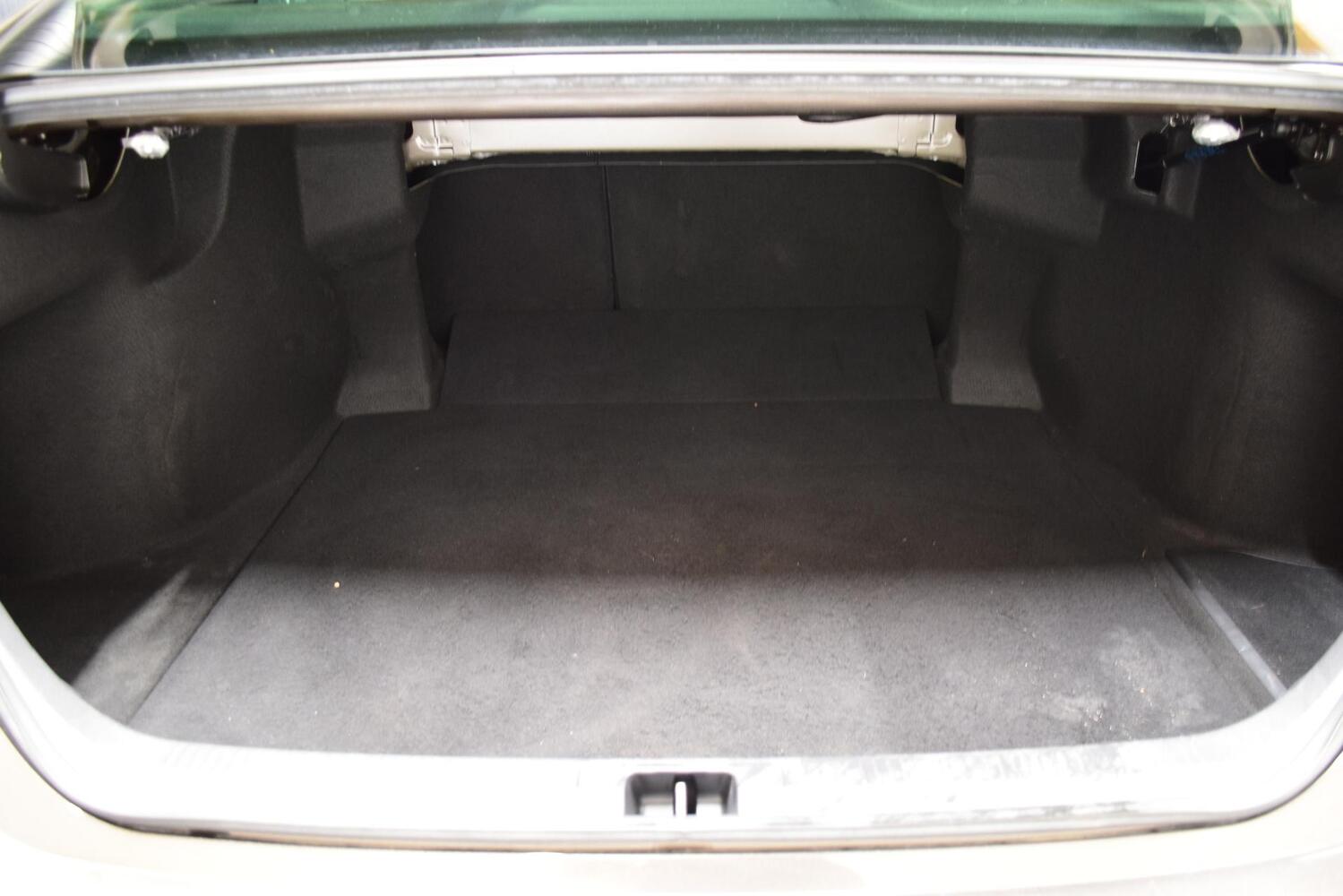 Toyota Camry vaihtoauto