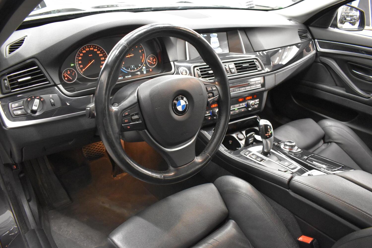 BMW 520 vaihtoauto