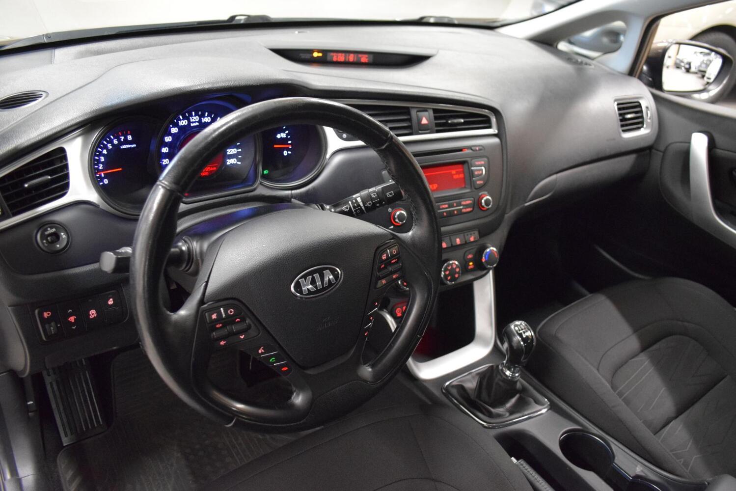Kia Ceed vaihtoauto