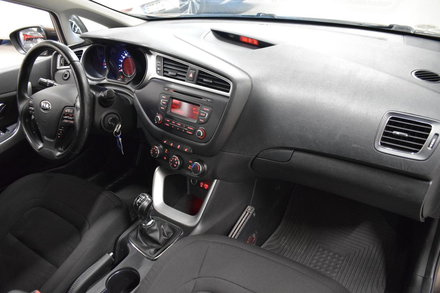 Kia Ceed vaihtoauto