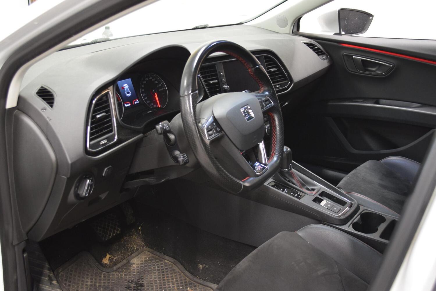 SEAT Leon ST vaihtoauto