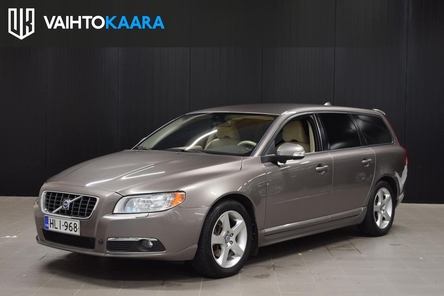 Volvo V70 vaihtoauto