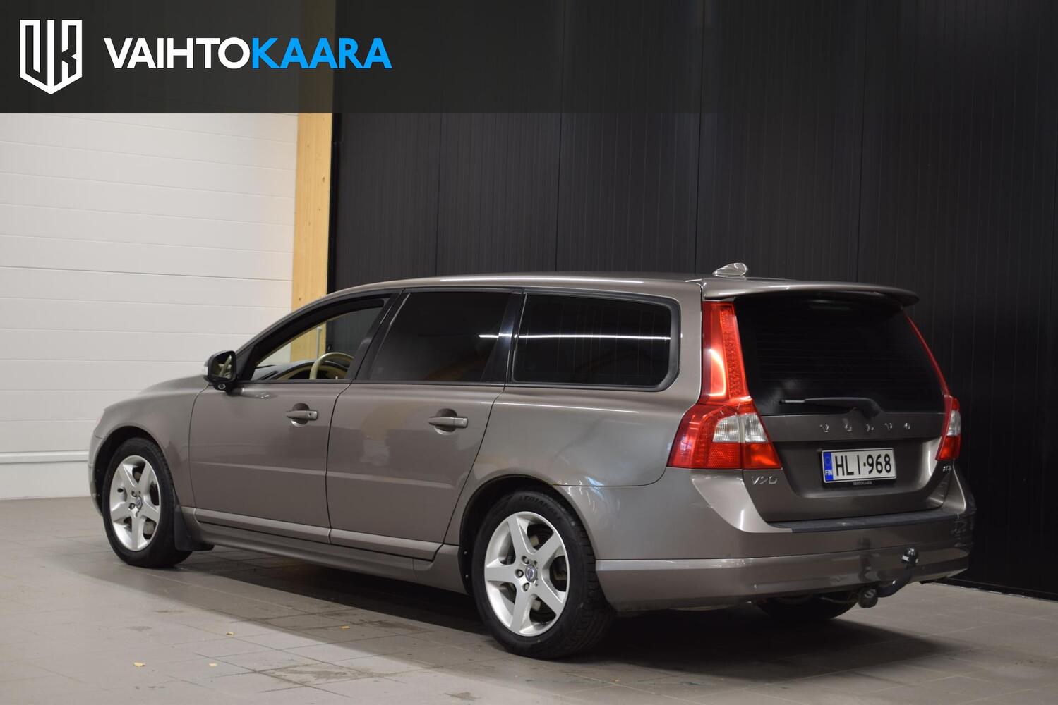 Volvo V70 vaihtoauto