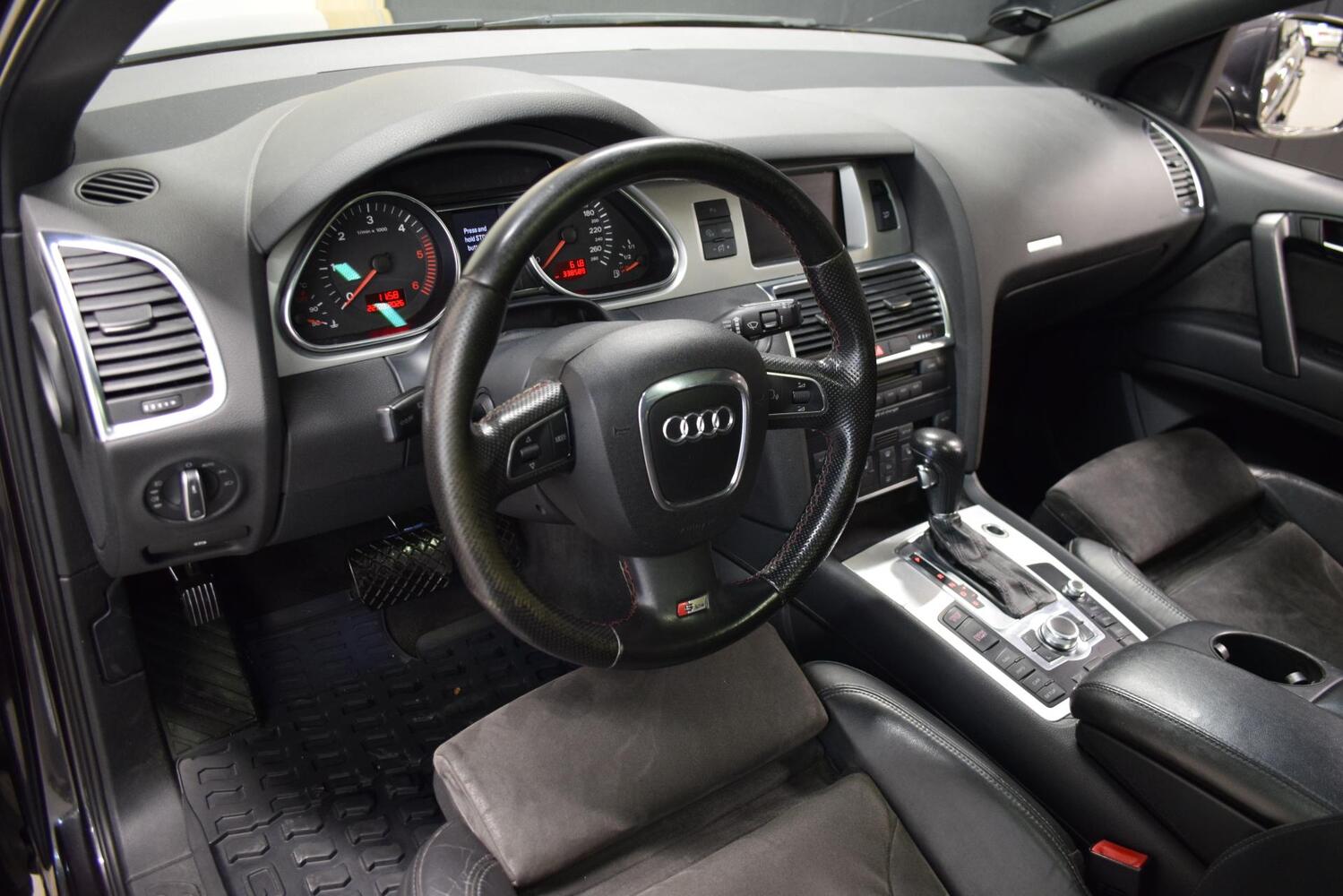 Audi Q7 vaihtoauto