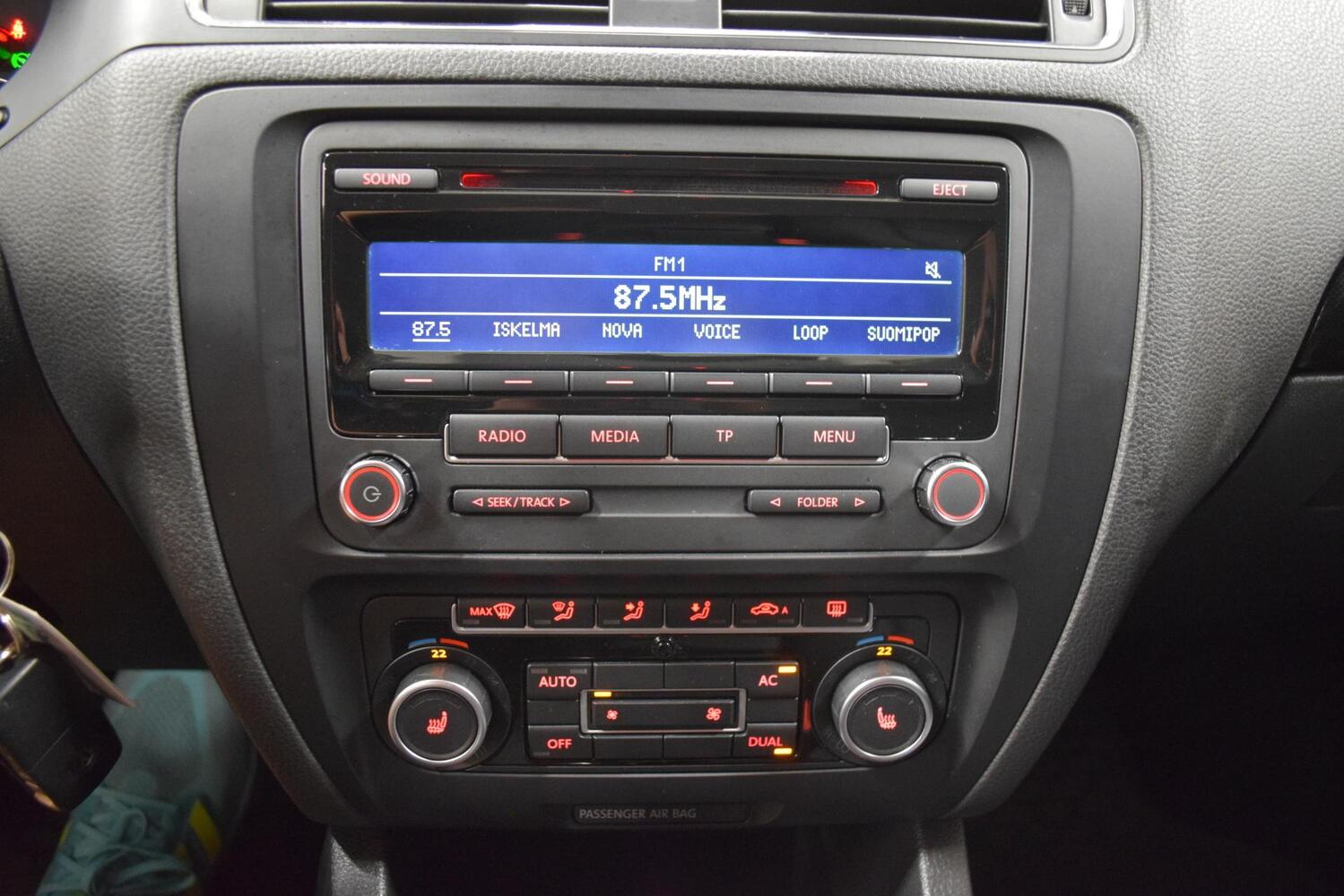 Volkswagen Jetta vaihtoauto