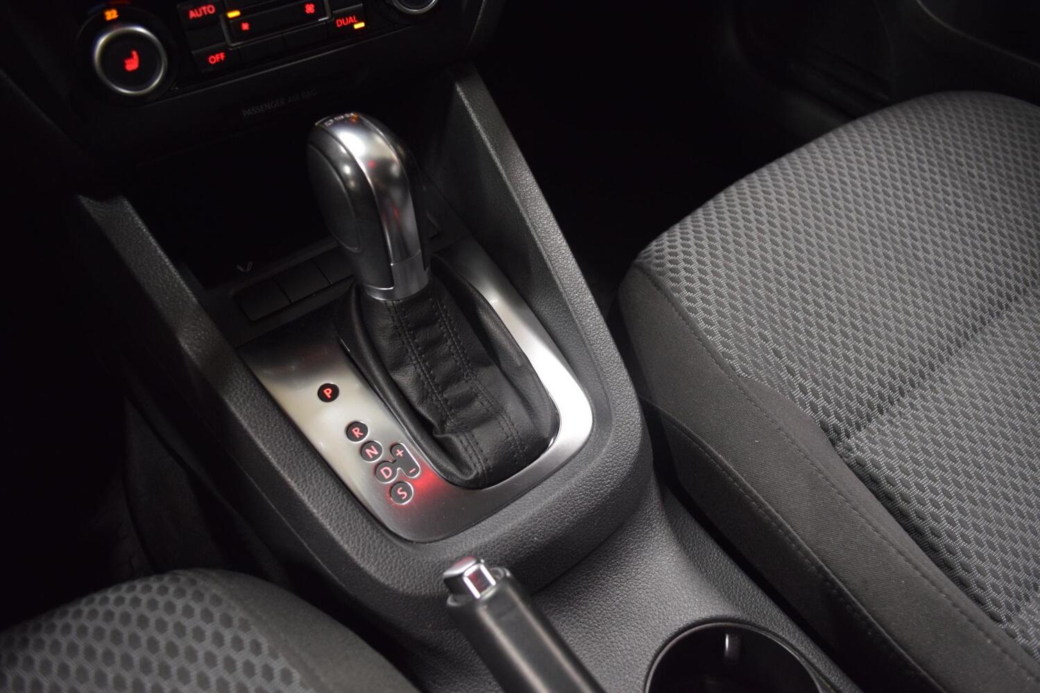 Volkswagen Jetta vaihtoauto