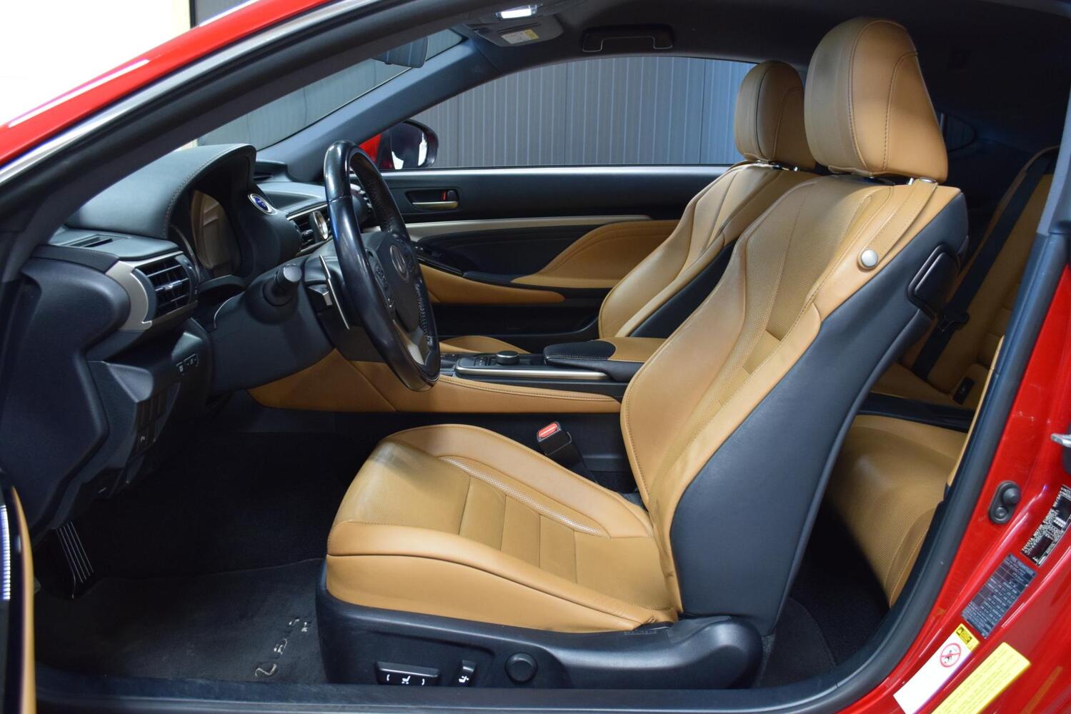 Lexus RC vaihtoauto
