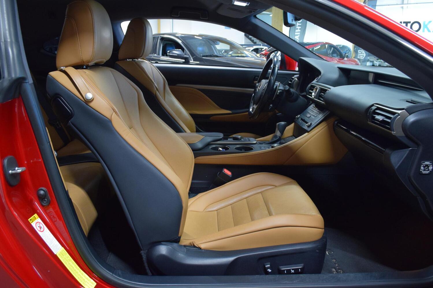 Lexus RC vaihtoauto