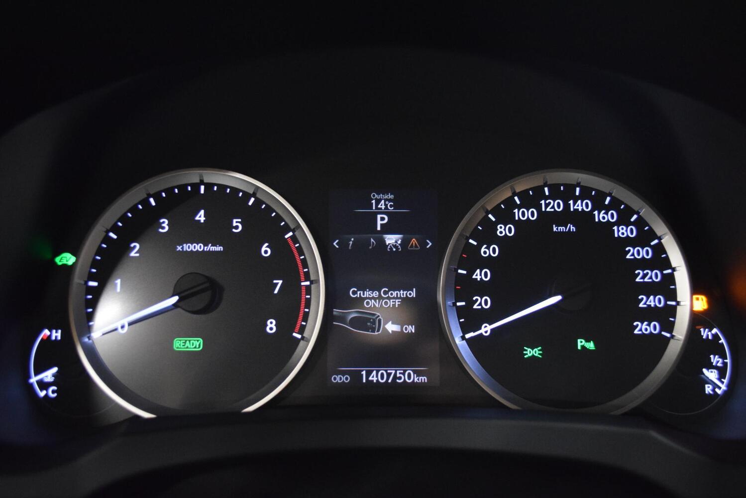 Lexus RC vaihtoauto