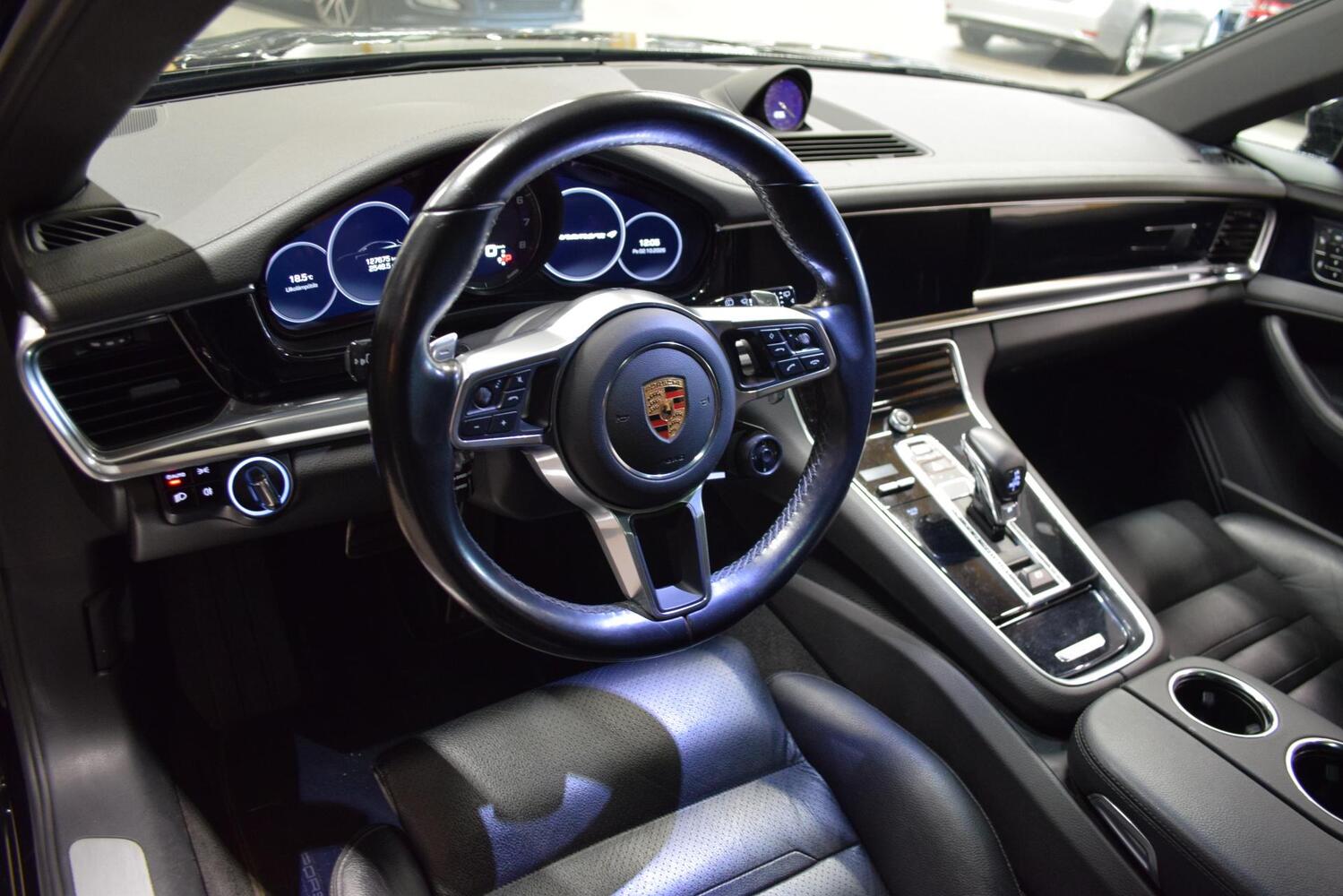 Porsche Panamera vaihtoauto
