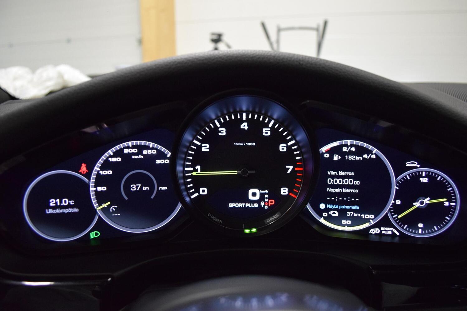 Porsche Panamera vaihtoauto