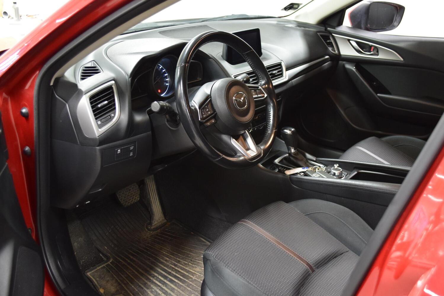 Mazda 3 vaihtoauto