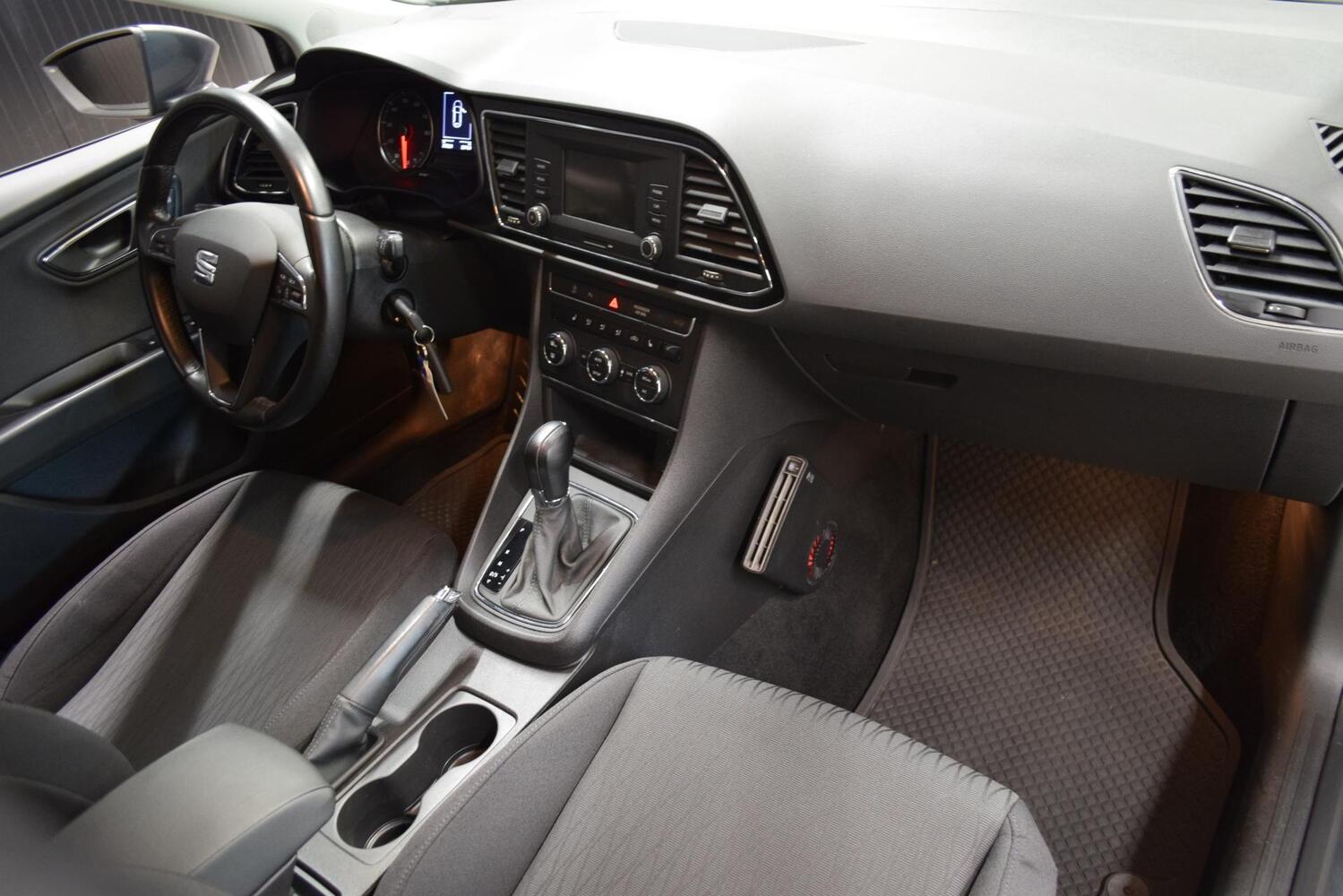 SEAT Leon ST vaihtoauto