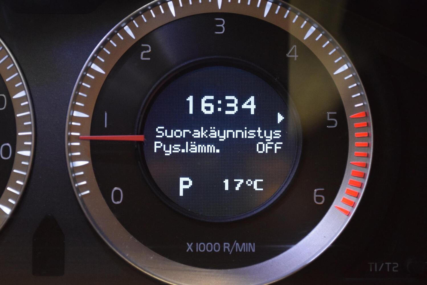 Volvo V70 vaihtoauto