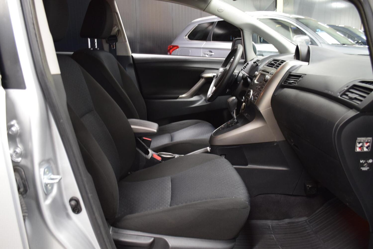 Toyota Verso vaihtoauto
