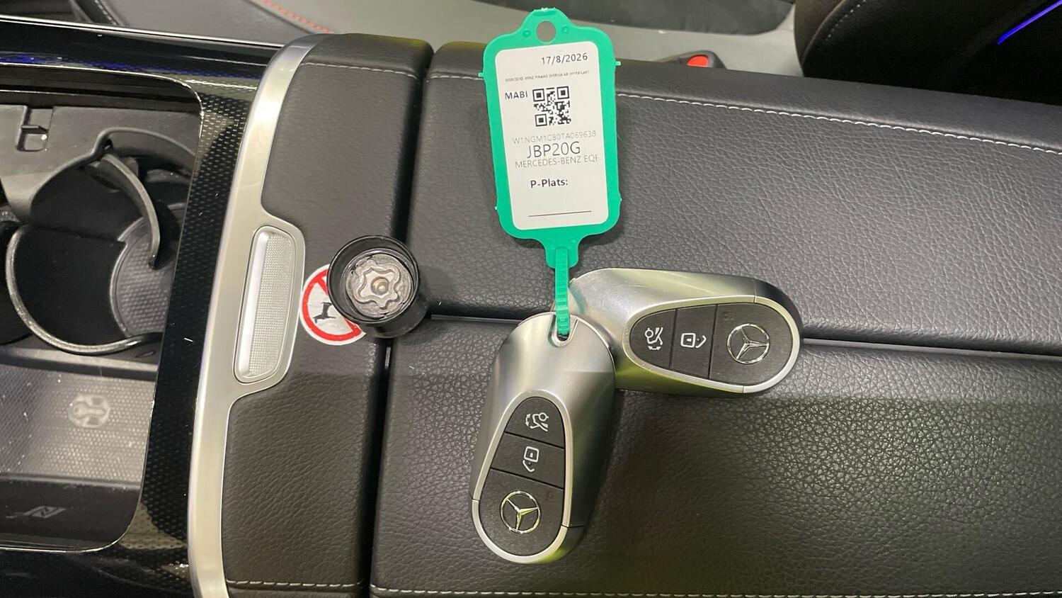 Mercedes-Benz EQE vaihtoauto