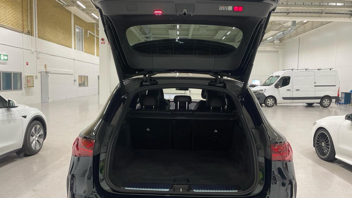 Mercedes-Benz EQE vaihtoauto