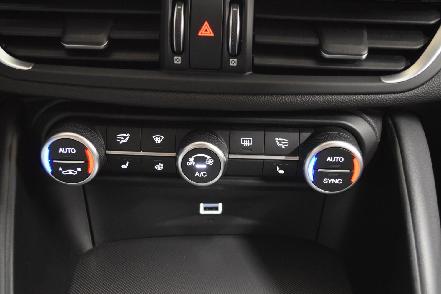 Alfa Romeo Giulia vaihtoauto