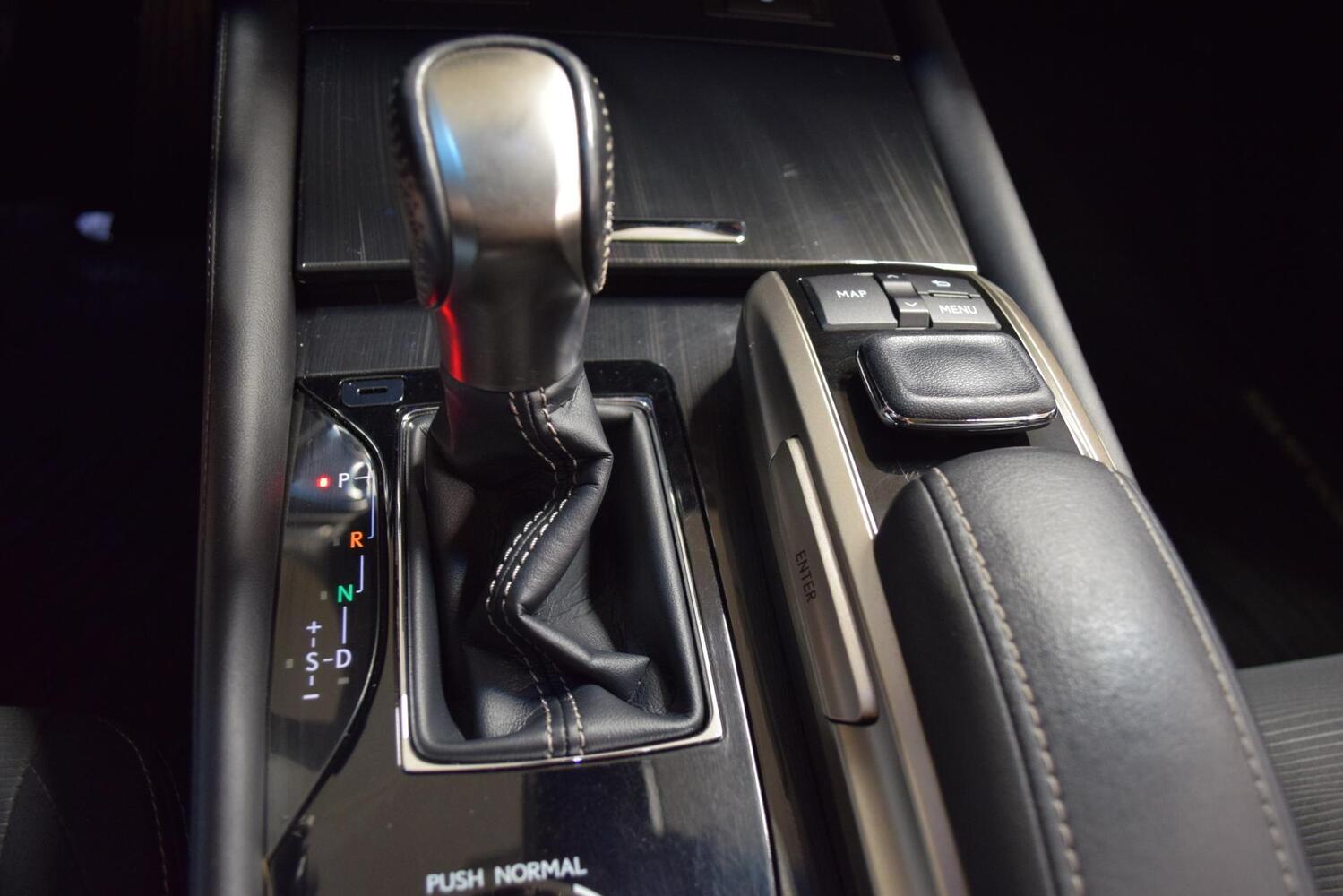 Lexus GS vaihtoauto