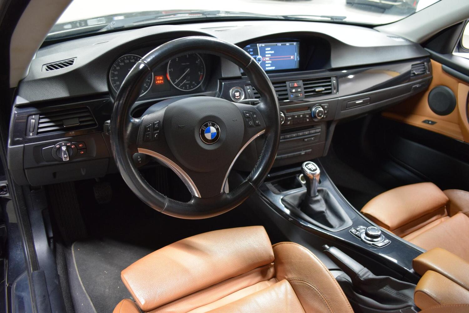 BMW 320 vaihtoauto