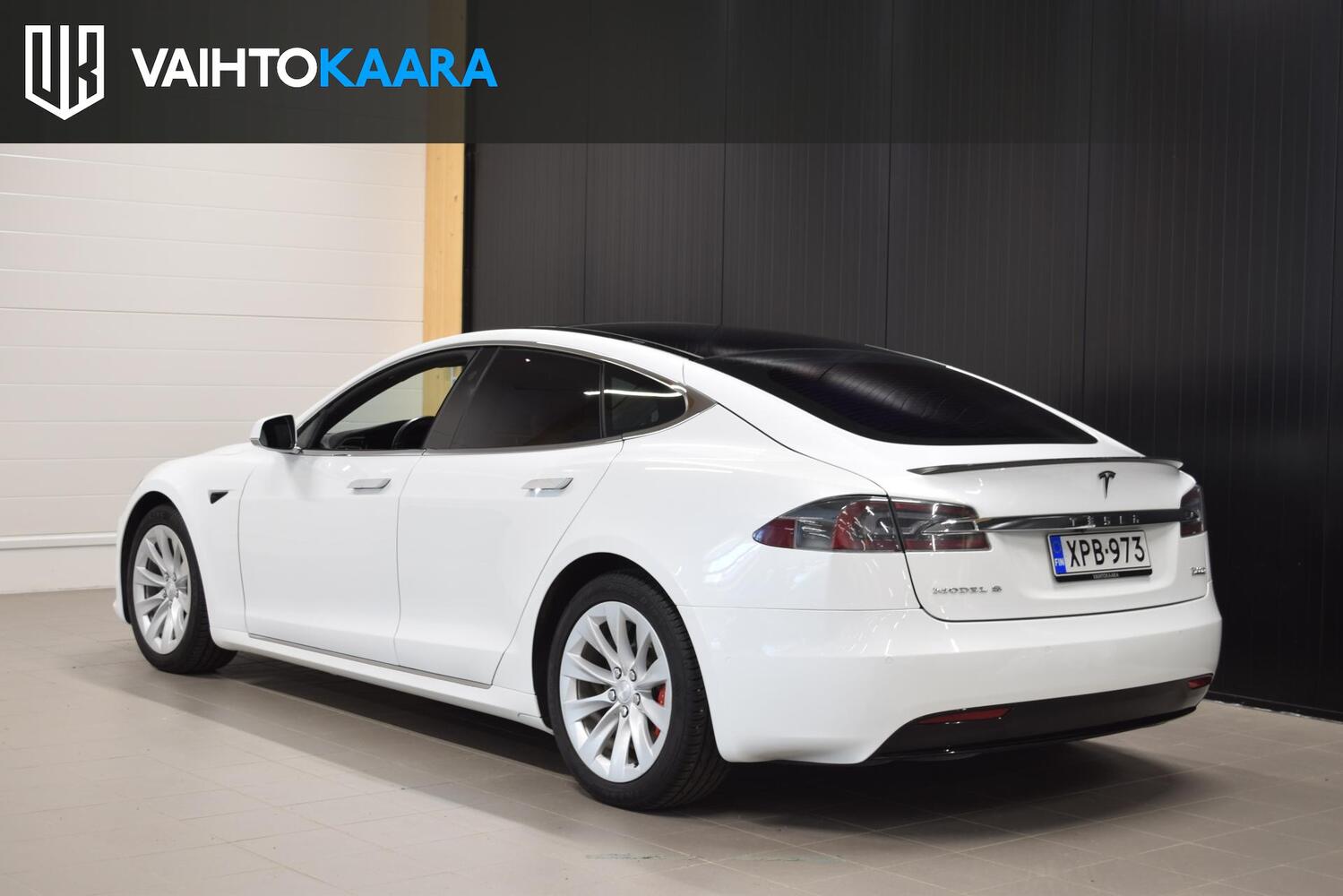 Tesla Model S vaihtoauto