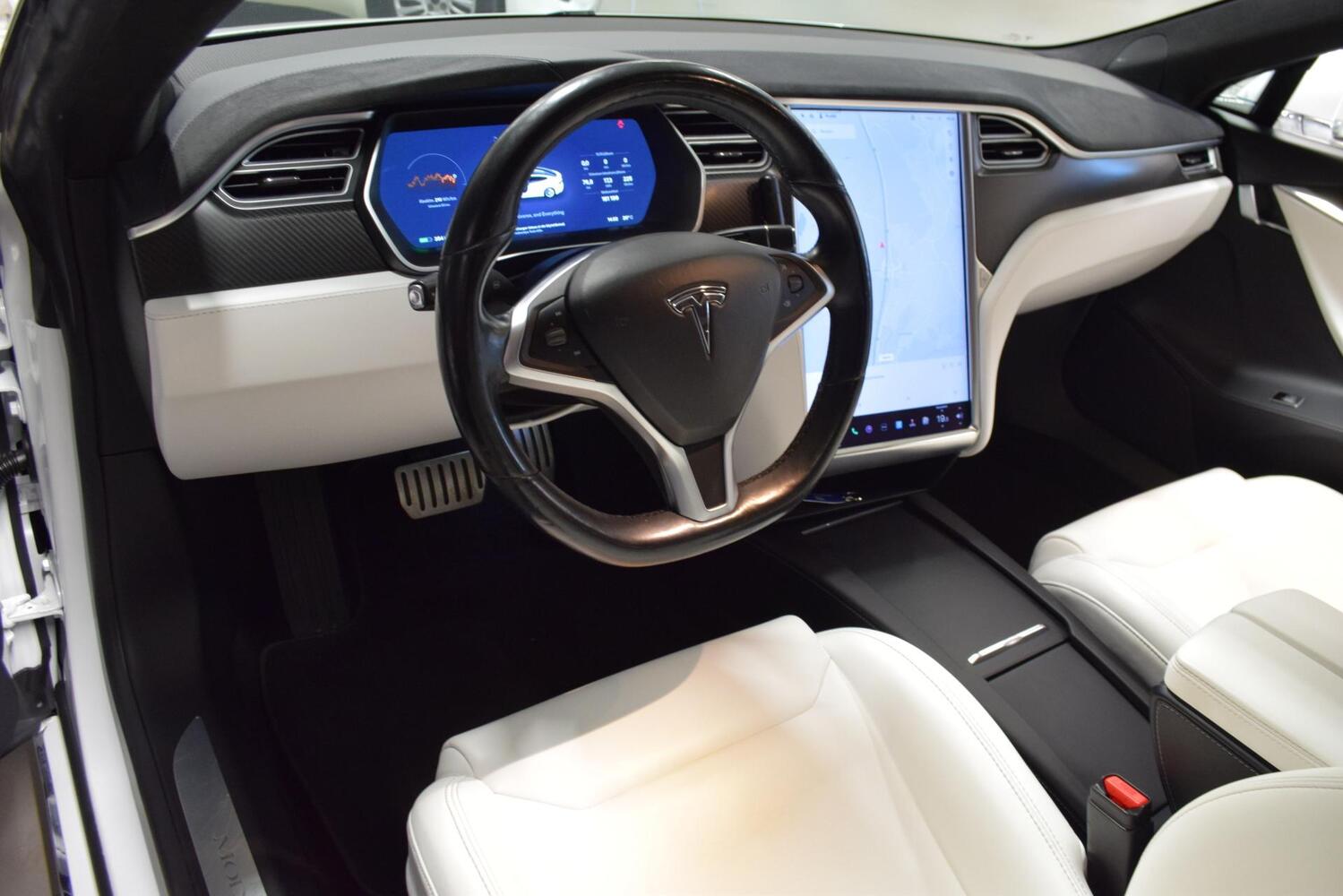 Tesla Model S vaihtoauto