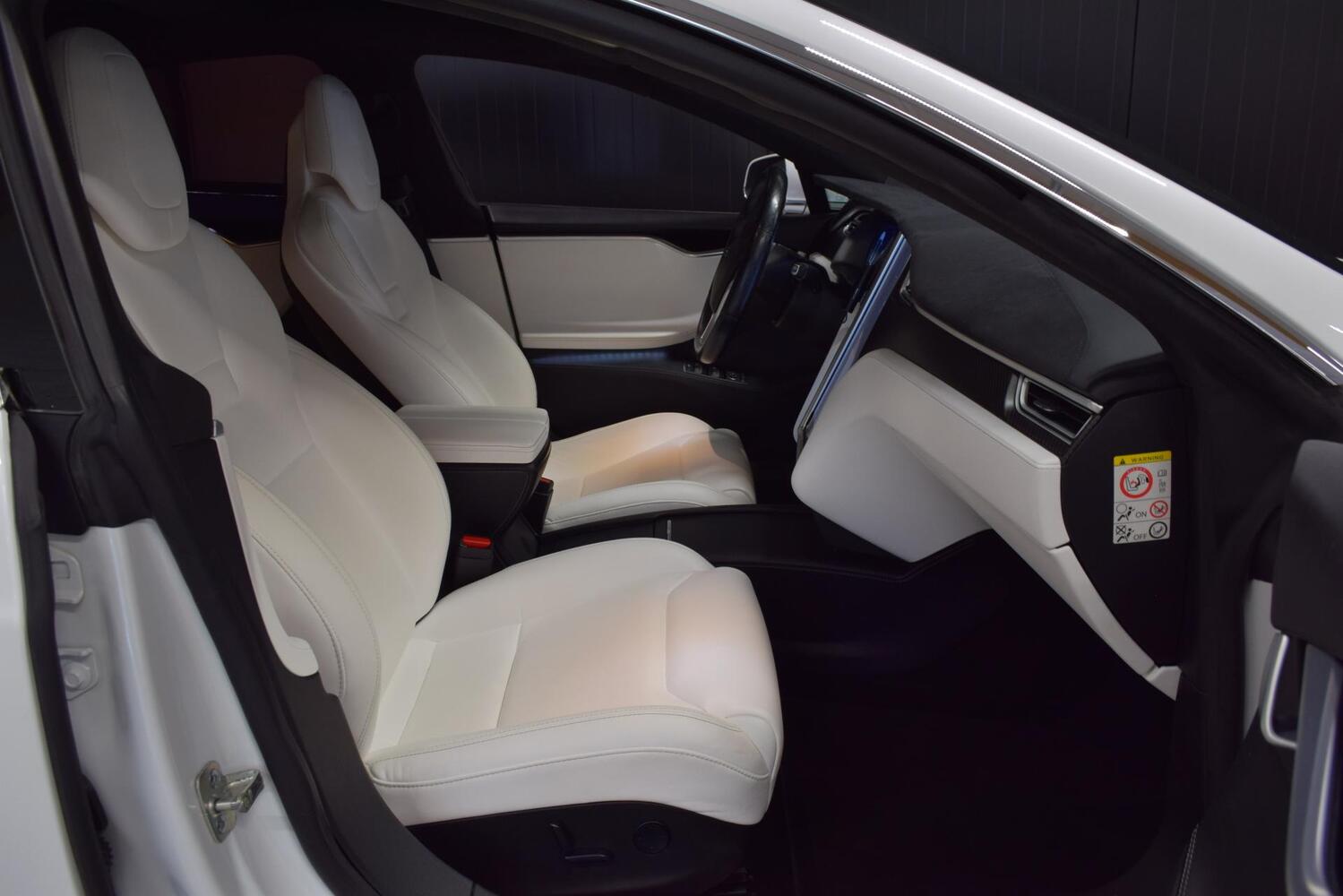 Tesla Model S vaihtoauto