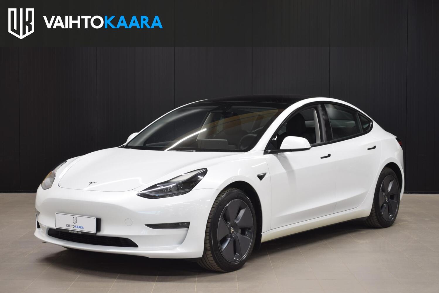 Tesla Model 3 vaihtoauto
