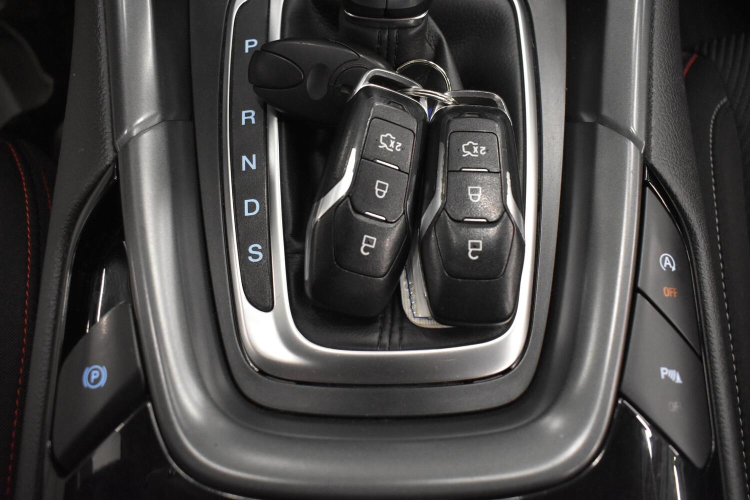 Ford Mondeo vaihtoauto