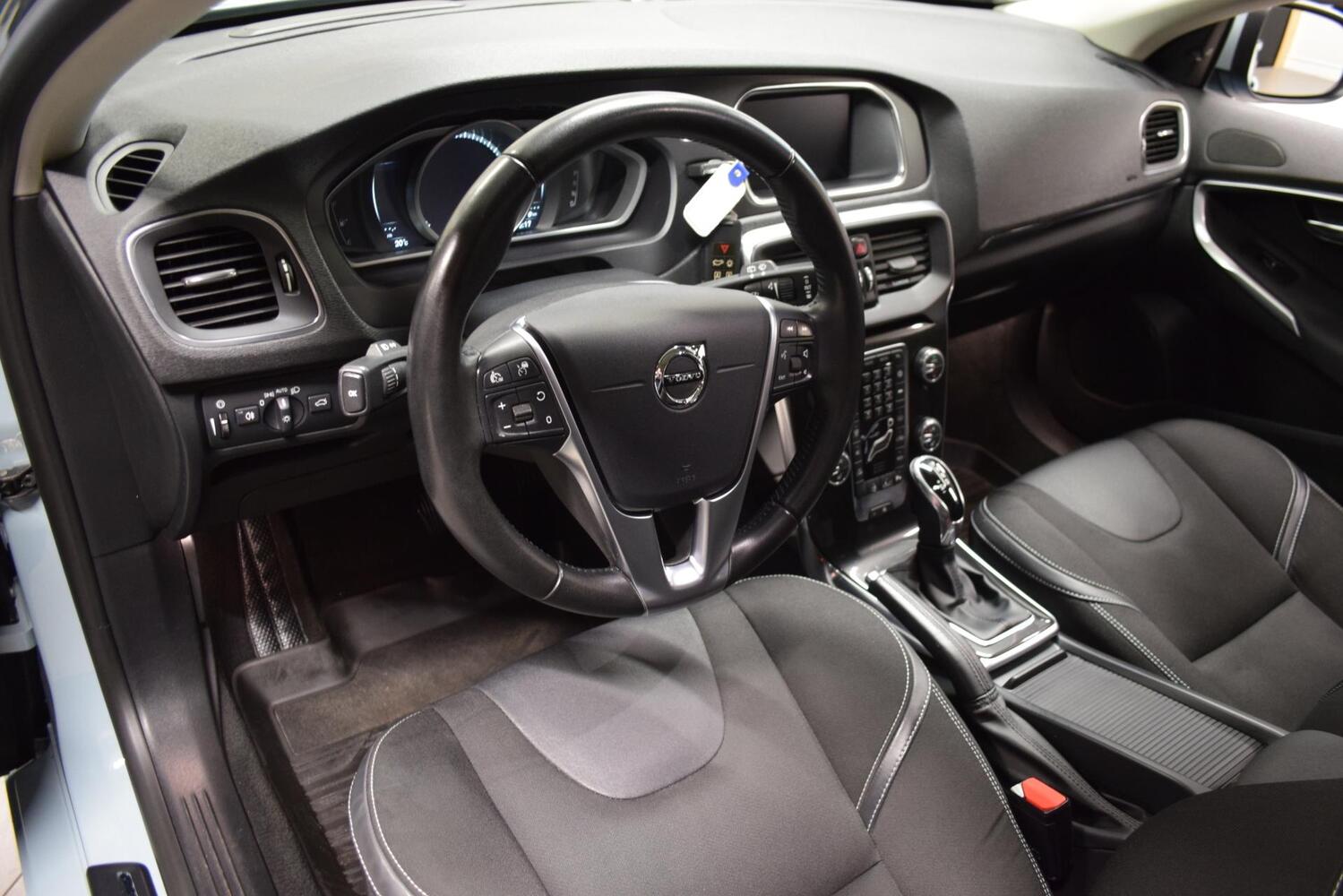 Volvo V40 vaihtoauto