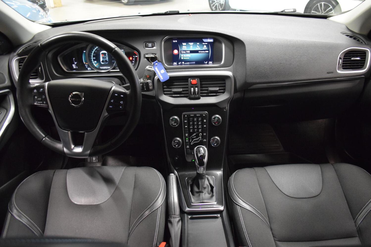 Volvo V40 vaihtoauto