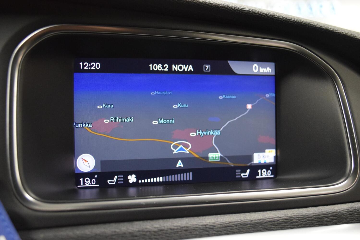 Volvo V40 vaihtoauto