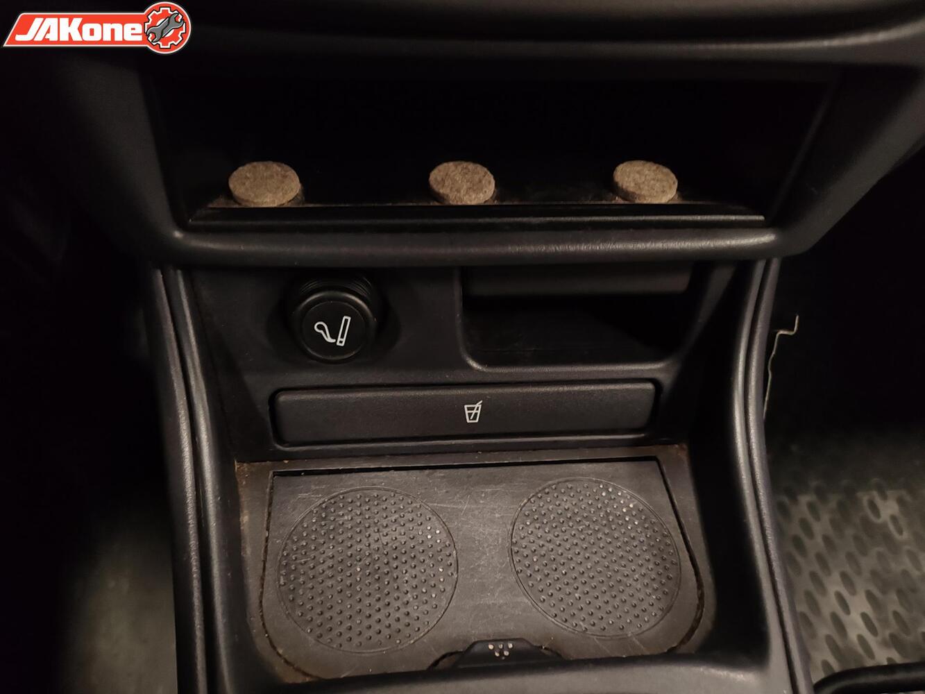Nissan Almera vaihtoauto