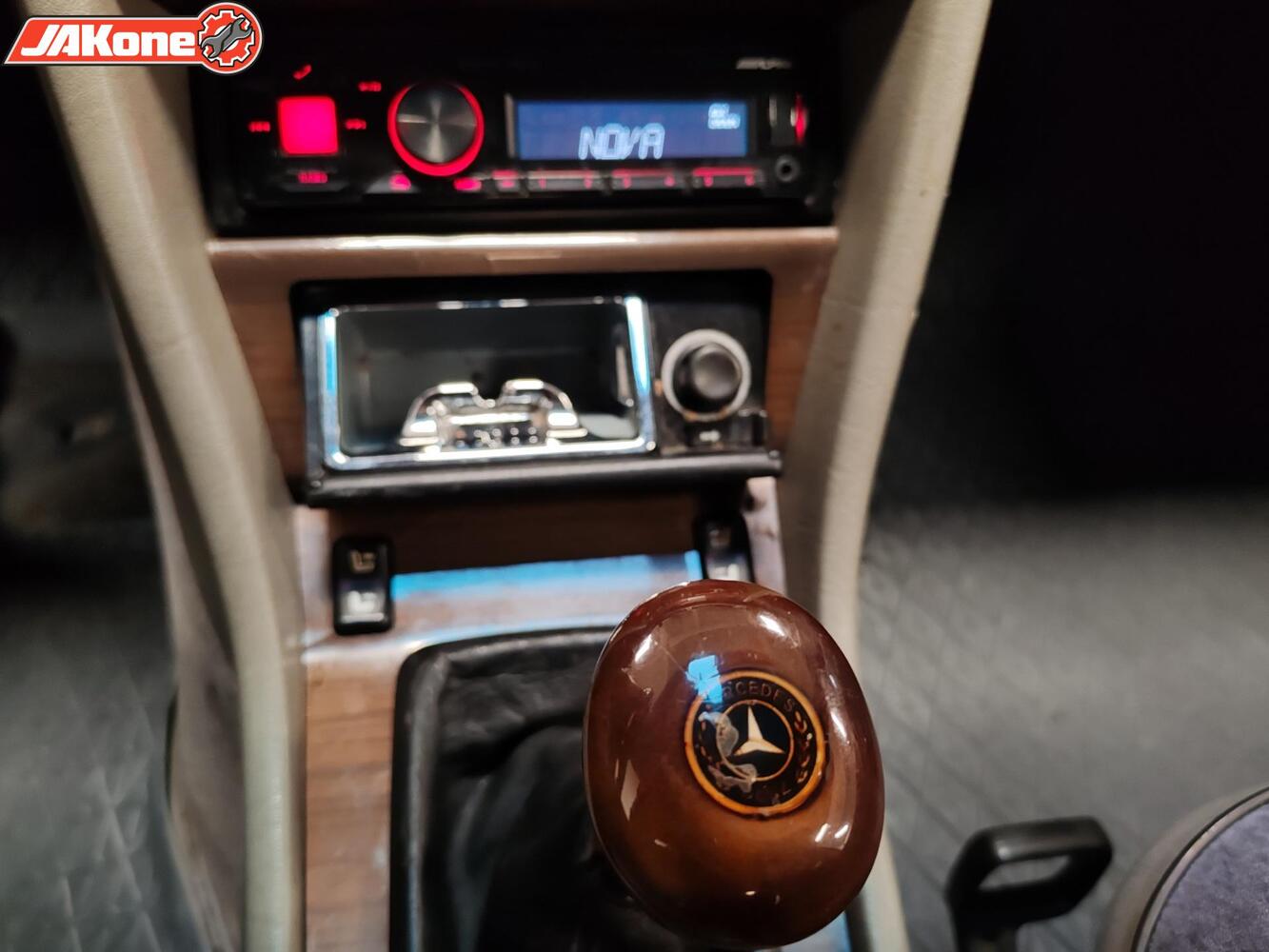 Mercedes-Benz 200 vaihtoauto