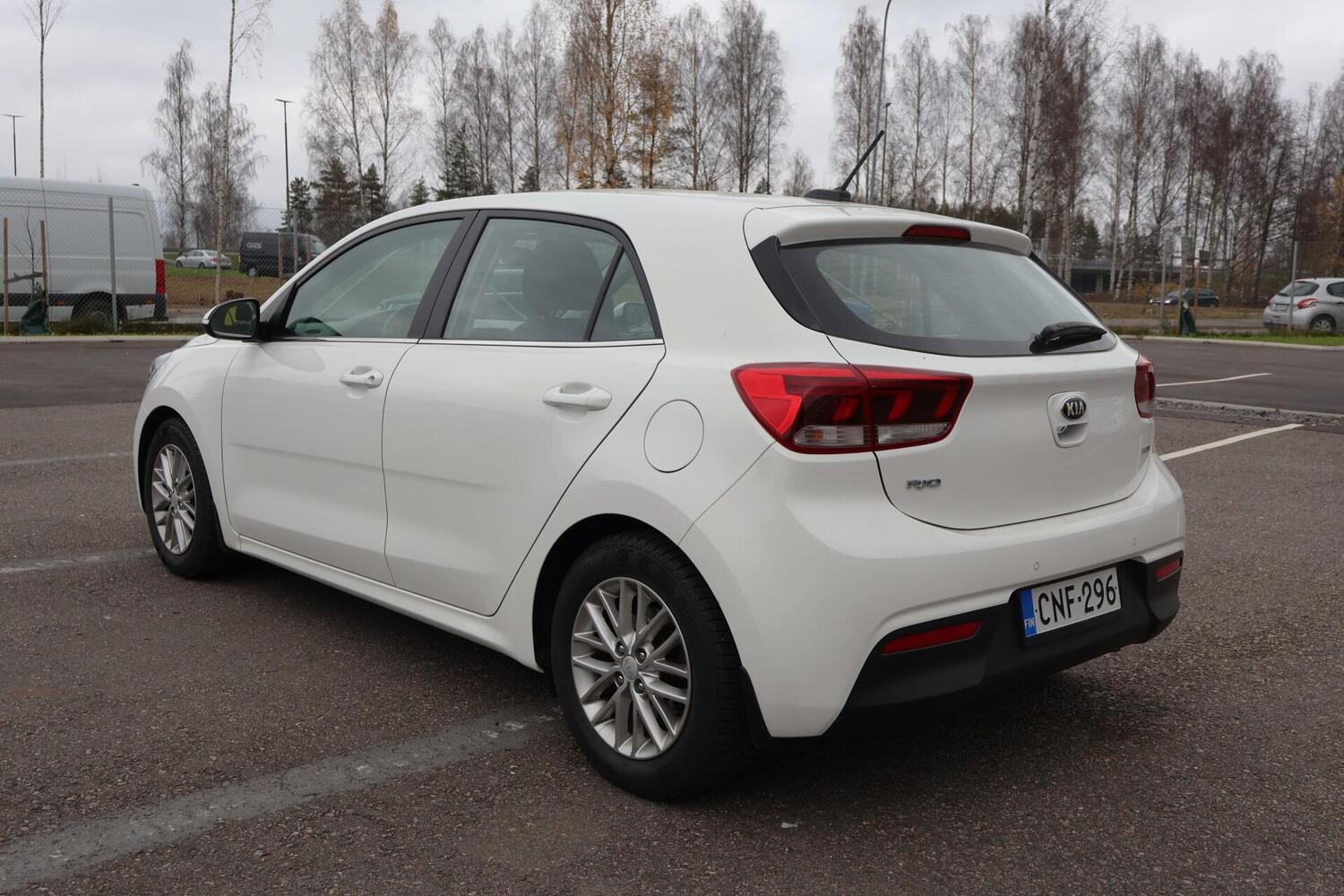 Kia Rio vaihtoauto